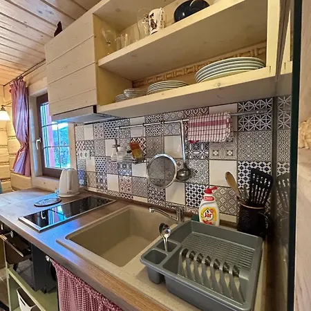 Domcek Pre Dvoch * Zdiar